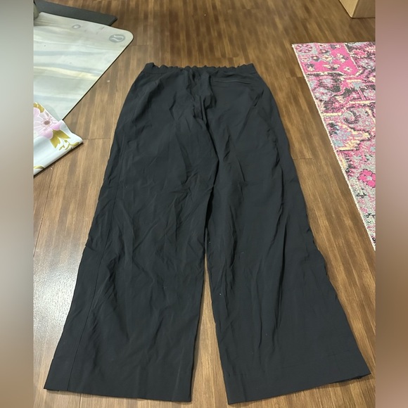 Athleta Trekkie High Rise Parachute Pant black current style 681039 size large - Picture 9 of 9